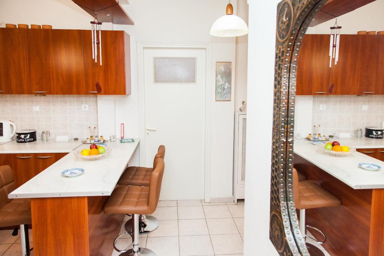 Vintage Apartment In Downtown Athens! Exteriör bild